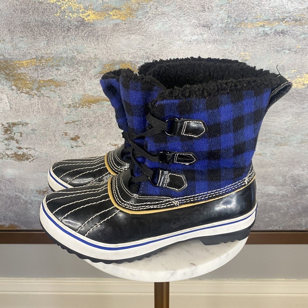 Skechers Snow Boots Womens Size 6.5 Blue Plaid Faux Fur Lined Mid Calf 47411